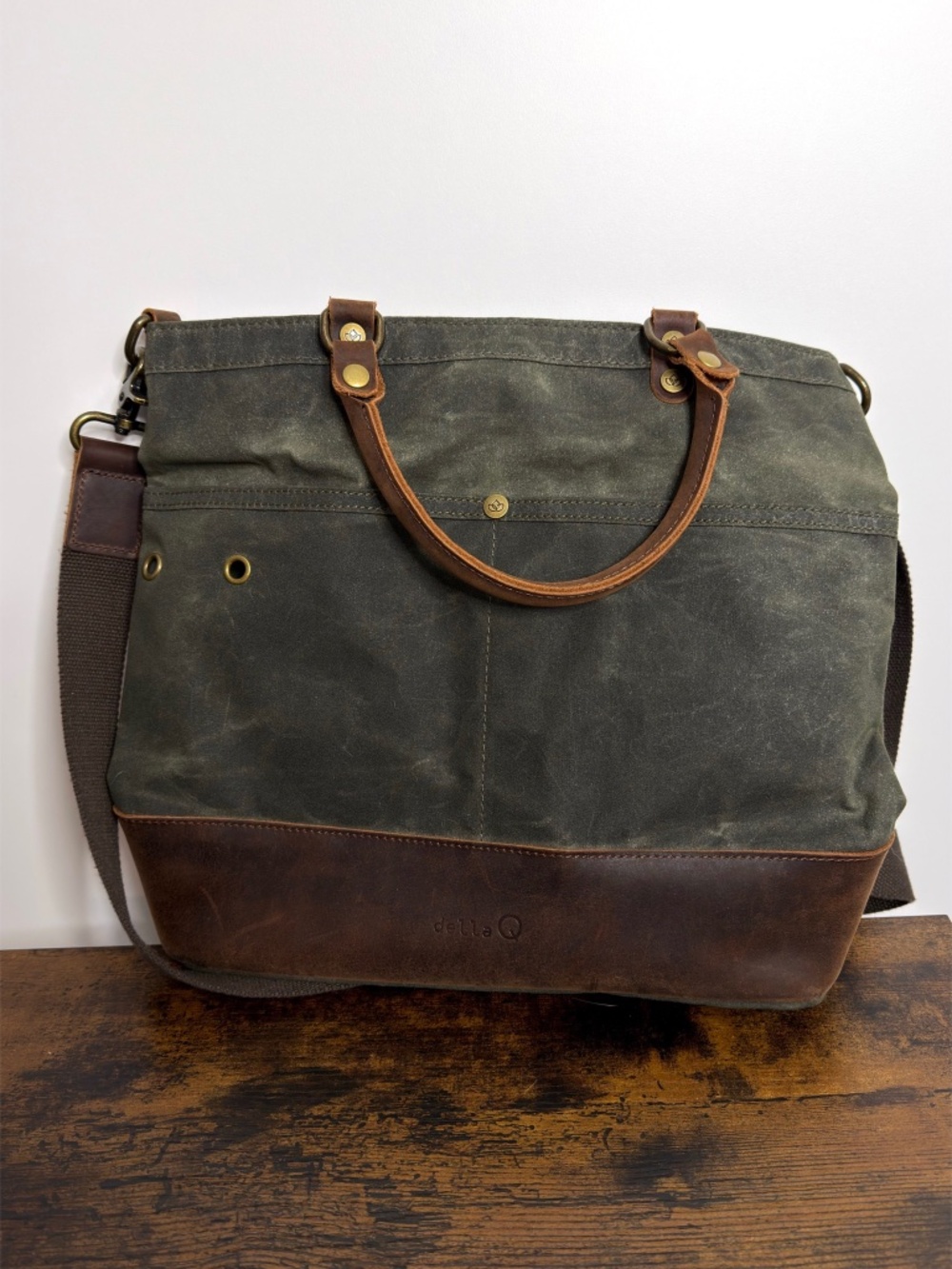 Della Q Makers Canvas Tote Bag